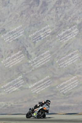 media/Dec-07-2025-CVMA (Sun) [[3e7d2de5dc]]/Race 7-Formula Lightweight Twins Shootout/